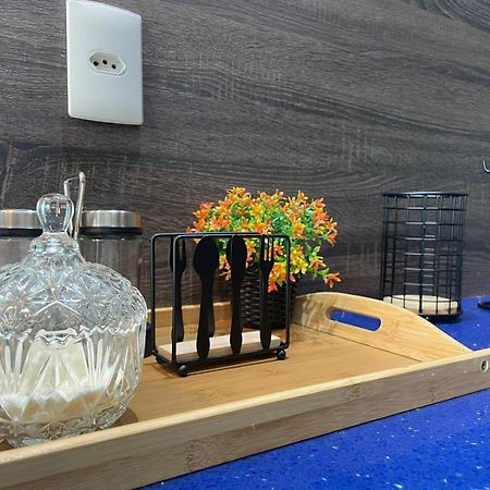 Apartamento 2 Qts.| 4 Hosp. | Ao Lado Do Goiania Shopping Exterior foto