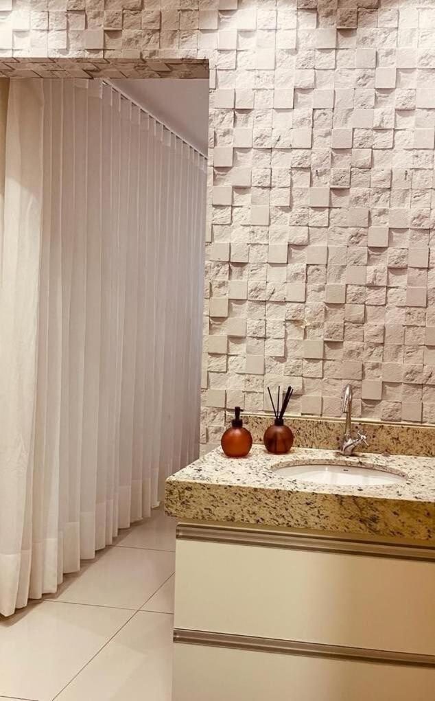 Apartamento 2 Qts.| 4 Hosp. | Ao Lado Do Goiania Shopping Exterior foto