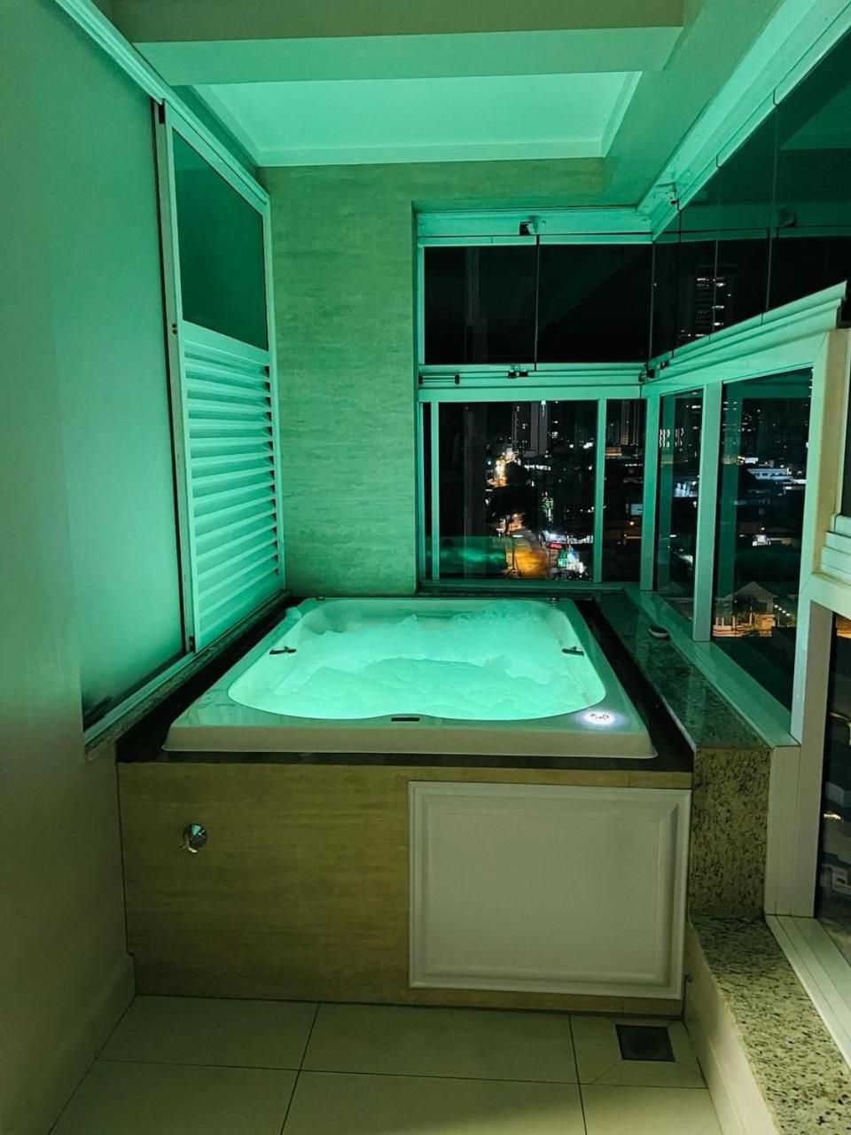 Apartamento 2 Qts.| 4 Hosp. | Ao Lado Do Goiania Shopping Exterior foto